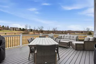 7753 Fox Trace Rd, Dexter, MI 48130 - Photo 6