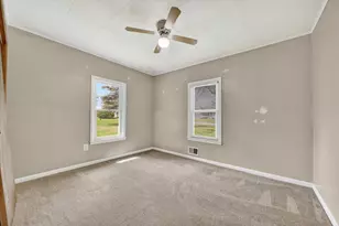 15370 Ackerson Dr, Battle Creek, MI 49014 - Photo 8
