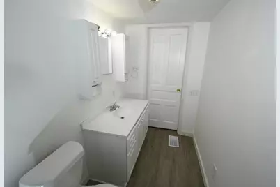 501 E Paw Paw Street, Paw Paw, MI 49079 - Photo 24