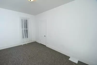 501 E Paw Paw Street, Paw Paw, MI 49079 - Photo 16