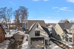 581 S Shore Dr, Holland, MI 49423 - Photo 48