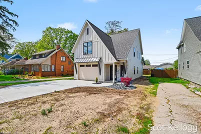 581 S Shore Drive, Holland, MI 49423 - Photo 4
