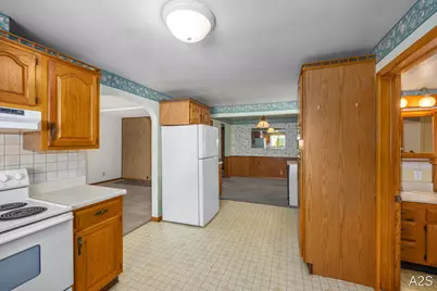 711 Riley Street, Holland, MI 49424 - Photo 6