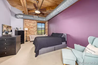 940 Monroe Avenue NW #552, Grand Rapids, MI 49503 - Photo 10