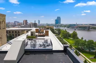 940 Monroe Ave NW, Grand Rapids, MI 49503 - Photo 30