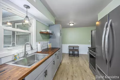 1704 Kentfield Street SW, Wyoming, MI 49519 - Photo 14