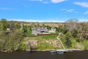 13741 S Indian Springs Rd, Buchanan, MI 49107 - Photo 1