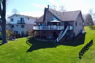 3750 Loch Dr, Highland, MI 48357 - Photo 6
