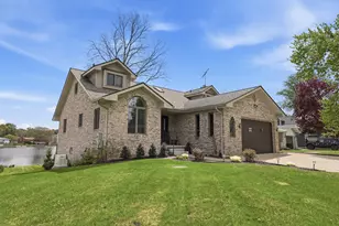 3750 Loch Dr, Highland, MI 48357 - Photo 2