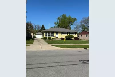 3705 Hazelwood Avenue SW, Wyoming, MI 49519 - Photo 2
