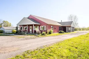 3251 Friday Rd, Coloma, MI 49038 - Photo 2