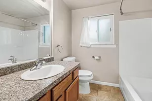 8880 Nottingham Dr, Ypsilanti, MI 48198 - Photo 12