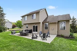 1037 Chaucer Ave, Portage, MI 49002 - Photo 2