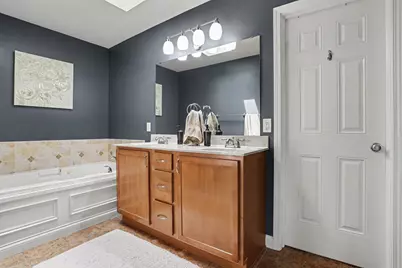 1037 Chaucer Avenue, Portage, MI 49002 - Photo 12