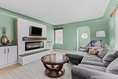 3782 Oriole Avenue SW, Wyoming, MI 49509 - Photo 6