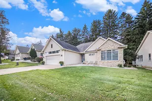 2974 Countryside Ln, Jackson, MI 49203 - Photo 2
