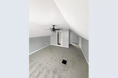 21120 Beechwood Avenue, Eastpointe, MI 48021 - Photo 14