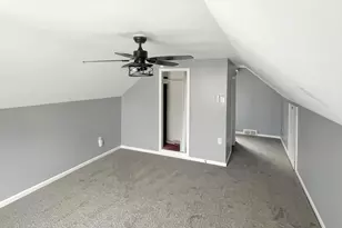 21120 Beechwood Ave, Eastpointe, MI 48021 - Photo 14