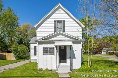 803 James Street, Belding, MI 48809 - Photo 2