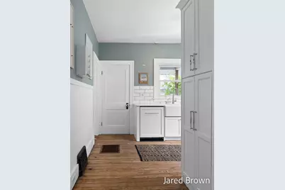 1039 Pennoyer Avenue, Grand Haven, MI 49417 - Photo 14