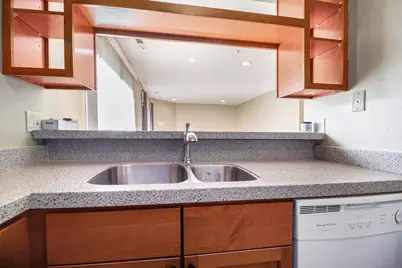 225 Briarcrest #204, Ann Arbor, MI 48104 - Photo 6
