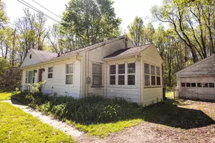 409 W E Ave, Kalamazoo, MI 49009 - Photo 2