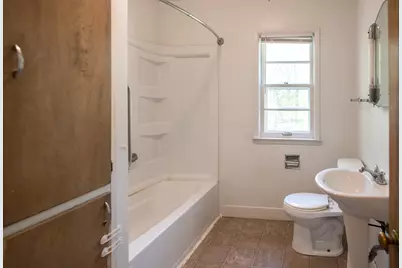 409 W E Avenue, Kalamazoo, MI 49009 - Photo 10