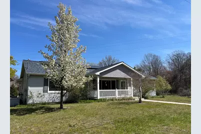 1003 Mitchell Street, Ludington, MI 49431 - Photo 4