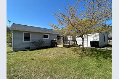 1003 Mitchell Street, Ludington, MI 49431 - Photo 6