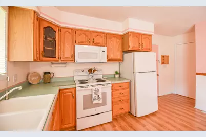 305 Ridge Road, Quincy, MI 49082 - Photo 8