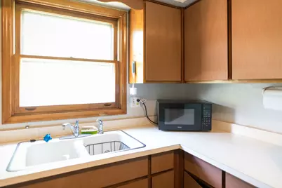 153 W E Avenue, Kalamazoo, MI 49009 - Photo 6