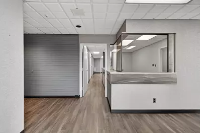 306 W Washington Avenue #105, Jackson, MI 49201 - Photo 12