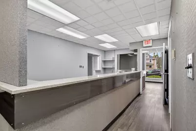 306 W Washington Avenue #105, Jackson, MI 49201 - Photo 14