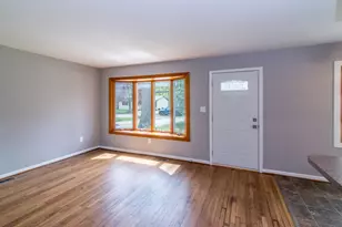 9190 Chaumont Dr, Commerce Township, MI 48382 - Photo 12