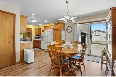 8223 Calvin Road, Battle Creek, MI 49017 - Photo 6