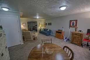 910 Cherrywood Cir, Portland, MI 48875 - Photo 26