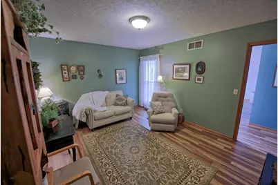 910 Cherrywood Circle, Portland, MI 48875 - Photo 16