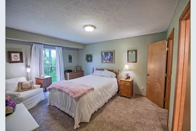 910 Cherrywood Circle, Portland, MI 48875 - Photo 12