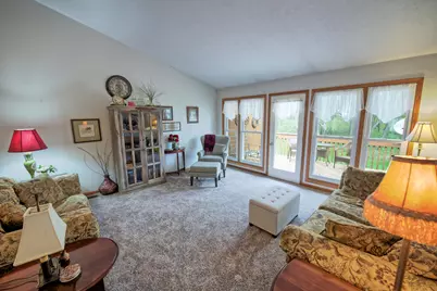 910 Cherrywood Circle, Portland, MI 48875 - Photo 4