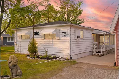 1192 Lakeview Drive, Brooklyn, MI 49230 - Photo 2