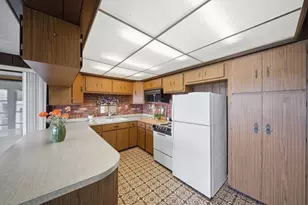 1192 Lakeview Dr, Brooklyn, MI 49230 - Photo 16