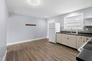 984 Miller Rd, Plainwell, MI 49080 - Photo 10