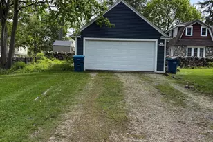904 Homecrest Ave, Kalamazoo, MI 49001 - Photo 6