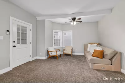 107 E Congress Street, Belding, MI 48809 - Photo 4
