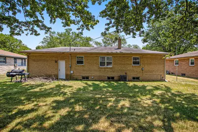2022 Krolow Street, Benton Harbor, MI 49022 - Photo 18