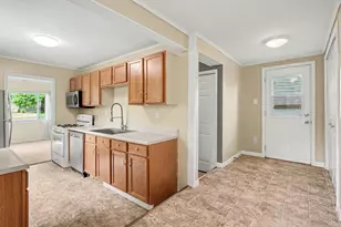 4218 Glen St, Kalamazoo, MI 49004 - Photo 8