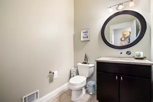 3975 Harbor Breeze Dr, Norton Shores, MI 49441 - Photo 16