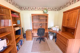 1086 Ivanhoe Dr, Muskegon, MI 49445 - Photo 8