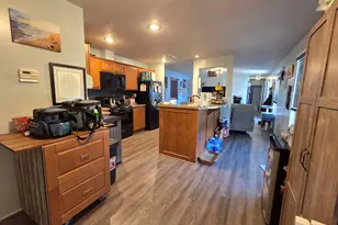 570 S Sunshine Ln, Muskegon, MI 49442 - Photo 6