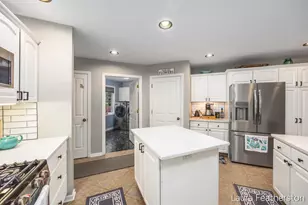 2084 Timberview Dr NE, Grand Rapids, MI 49525 - Photo 10